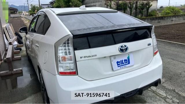 Toyota PRIUS 2010-07 8281344-13