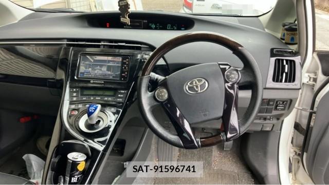 Toyota PRIUS 2010-07 8281344-16