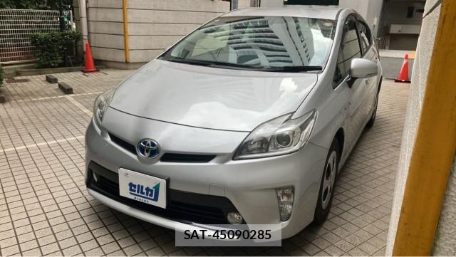 Toyota PRIUS 2012-06 8281432-0