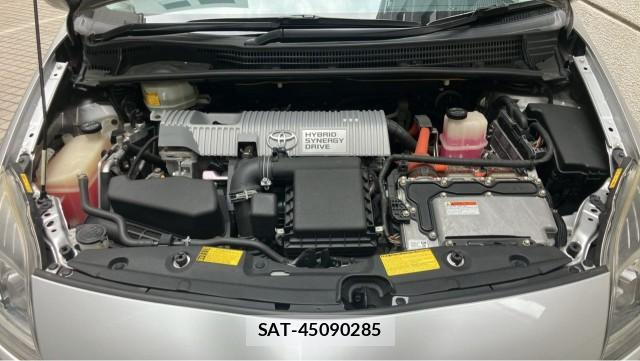 Toyota PRIUS 2012-06 8281432-7
