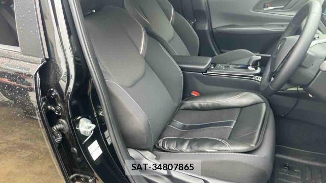 Toyota PRIUS 2025-02 8281464-5