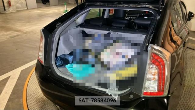 Toyota PRIUS 2015-06 8281510-17