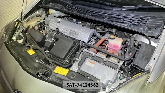 Toyota PRIUS 2012-01 8281511-7