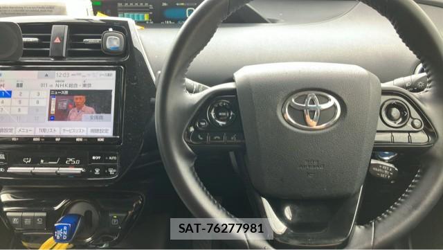 Toyota PRIUS 2021-03 8281512-16