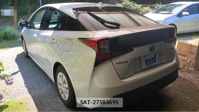 Toyota PRIUS 2019-12 8281515-13