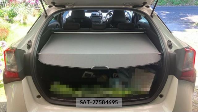 Toyota PRIUS 2019-12 8281515-17