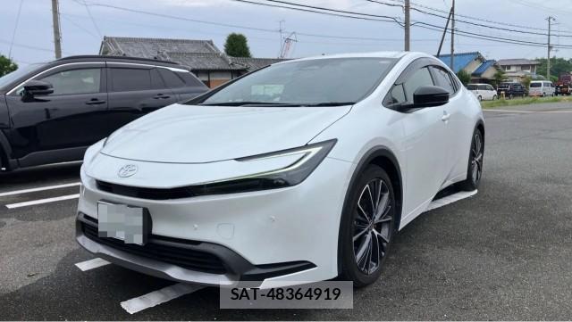 Toyota PRIUS 2023-09 8281544-0