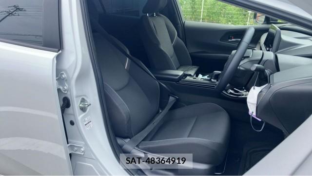 Toyota PRIUS 2023-09 8281544-5