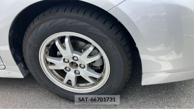 Toyota PRIUS 2010-04 8281571-8