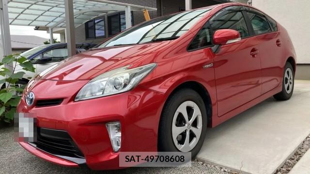 Toyota PRIUS 2013-12 8281603-0
