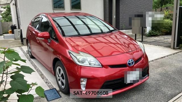 Toyota PRIUS 2013-12 8281603-11