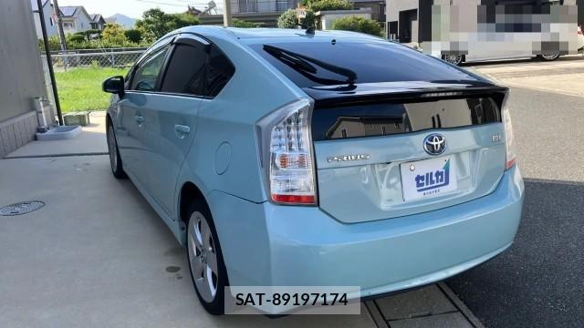 Toyota PRIUS 2009-05 8281755-13