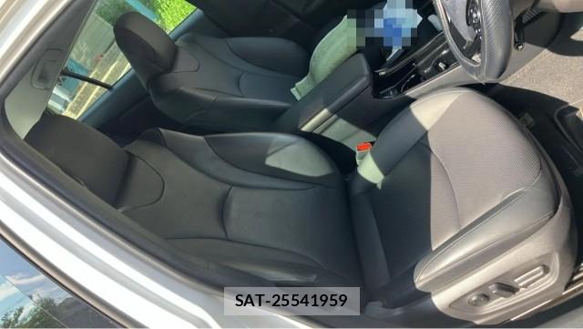 Toyota PRIUS 2021-11 8281813-5