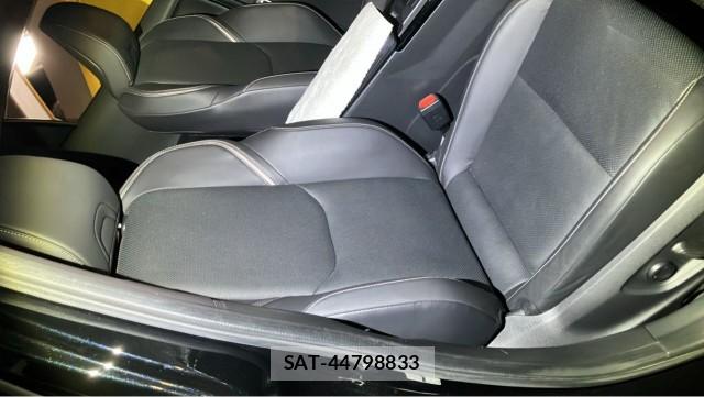 Toyota PRIUS 2023-10 8281817-5