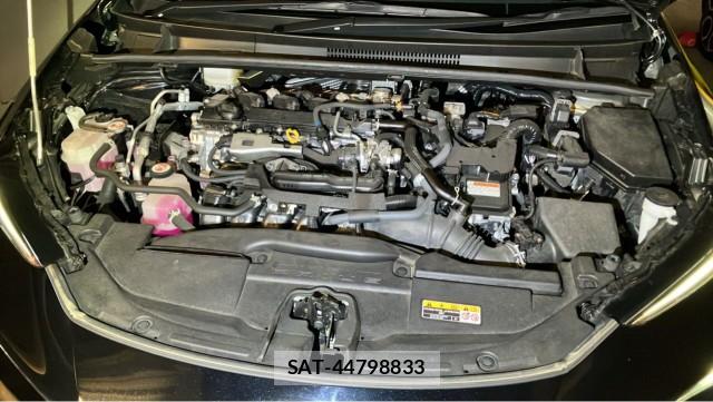 Toyota PRIUS 2023-10 8281817-7
