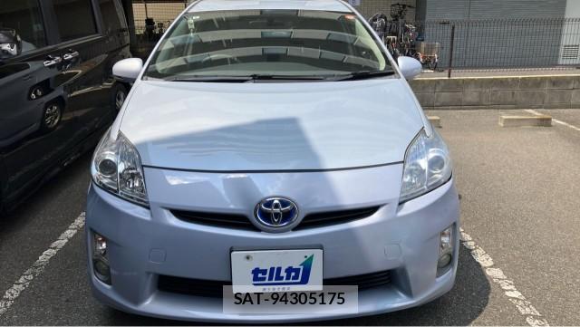 Toyota PRIUS 2010-01 8281826-9