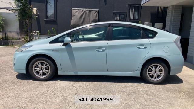 Toyota PRIUS 2009-08 8281827-10