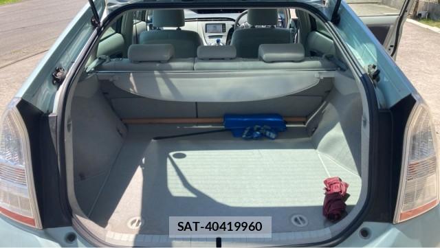 Toyota PRIUS 2009-08 8281827-17