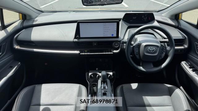 Toyota PRIUS 2024-02 8281829-1