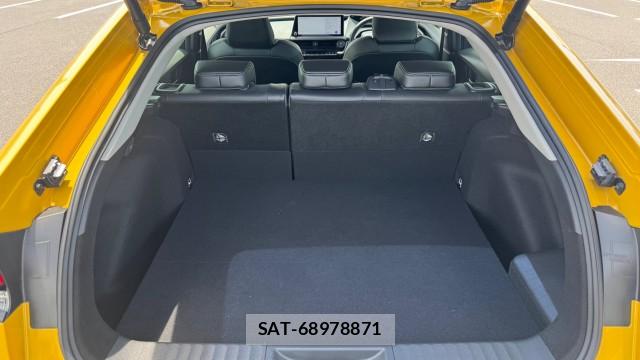 Toyota PRIUS 2024-02 8281829-11