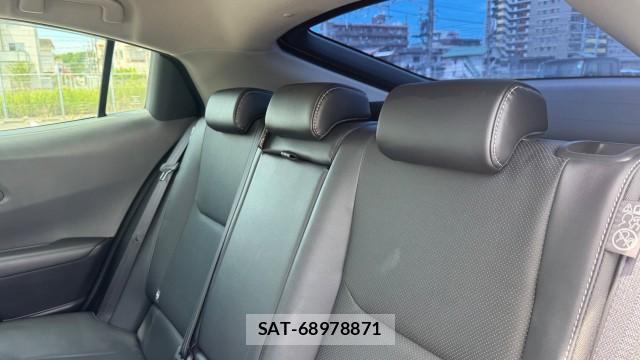 Toyota PRIUS 2024-02 8281829-3