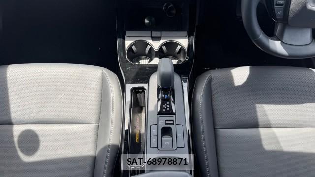 Toyota PRIUS 2024-02 8281829-8