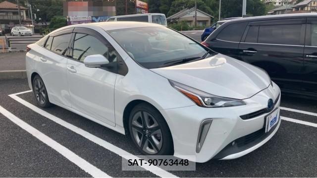 Toyota PRIUS 2021-10 8281855-11