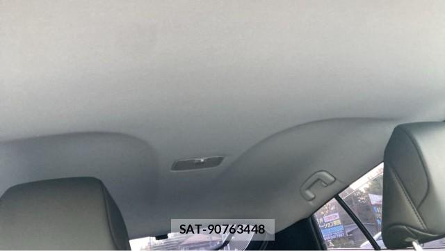 Toyota PRIUS 2021-10 8281855-15