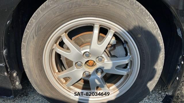 Toyota PRIUS 2017-09 8281867-8