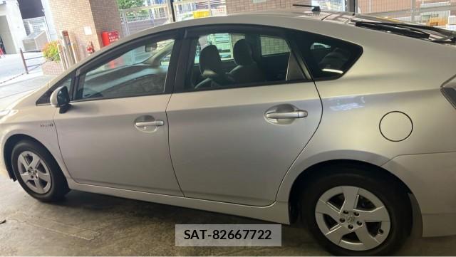 Toyota PRIUS 2009-08 8282069-10