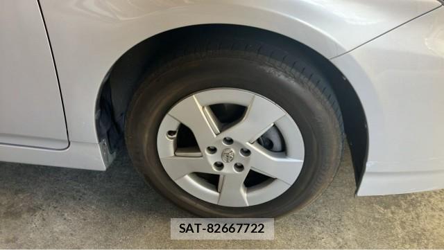 Toyota PRIUS 2009-08 8282069-8