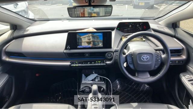 Toyota PRIUS 2023-08 8282108-2