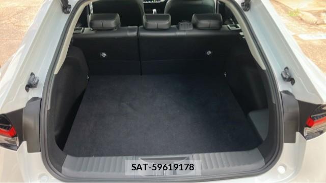 Toyota PRIUS 2024-09 8282146-9
