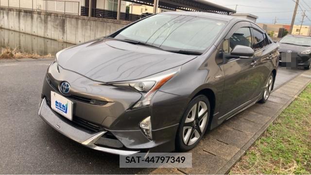 Toyota PRIUS 2018-07 8282236-0