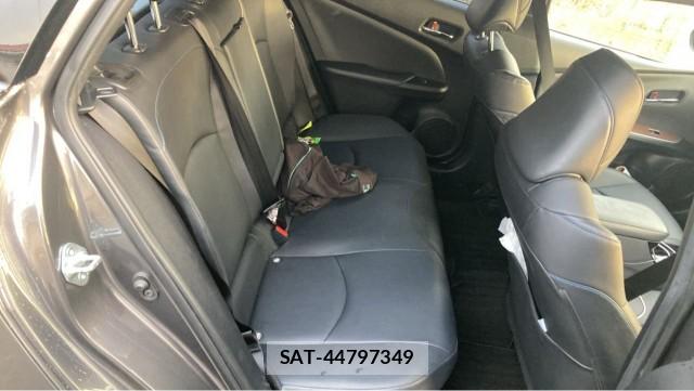 Toyota PRIUS 2018-07 8282236-6