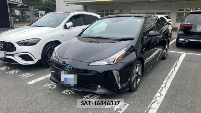 Toyota PRIUS 2019-08 8282268-0