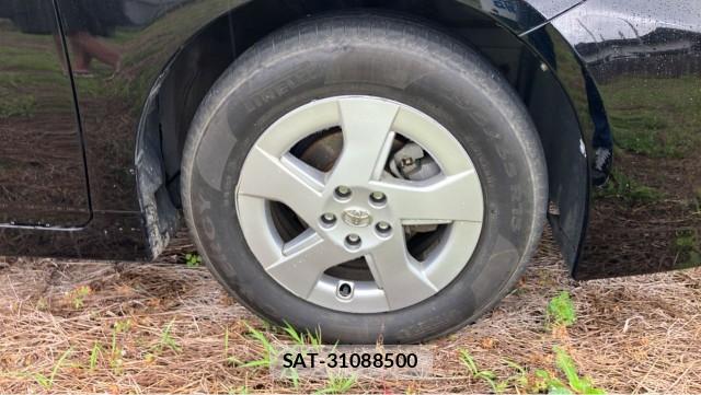 Toyota PRIUS 2011-05 8282316-8
