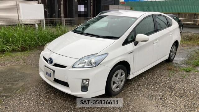 Toyota PRIUS 2009-10 8282370-11