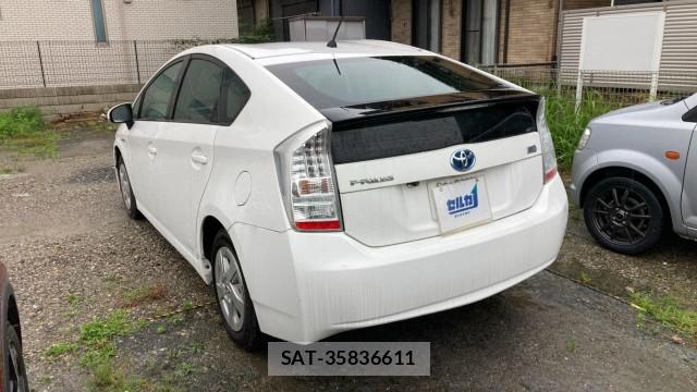 Toyota PRIUS 2009-10 8282370-12