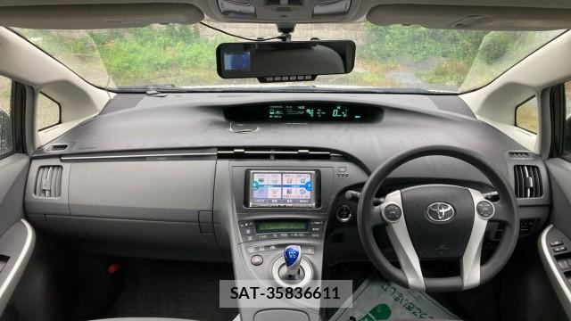 Toyota PRIUS 2009-10 8282370-2