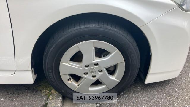 Toyota PRIUS 2009-06 8282396-8