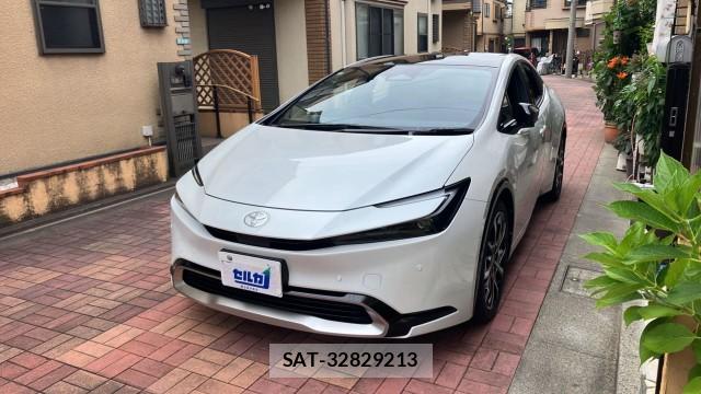 Toyota PRIUS 2025-04 8282488-0