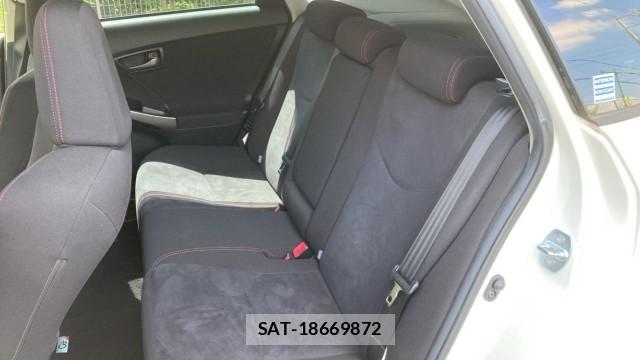 Toyota PRIUS 2012-07 8282506-6