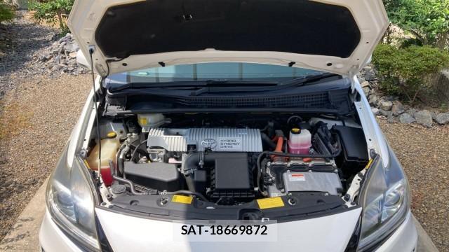 Toyota PRIUS 2012-07 8282506-7