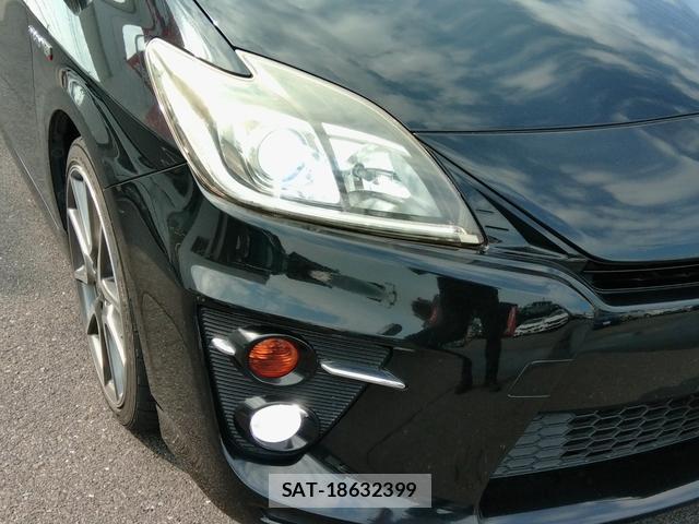 Toyota PRIUS 2013-11 8282585-4
