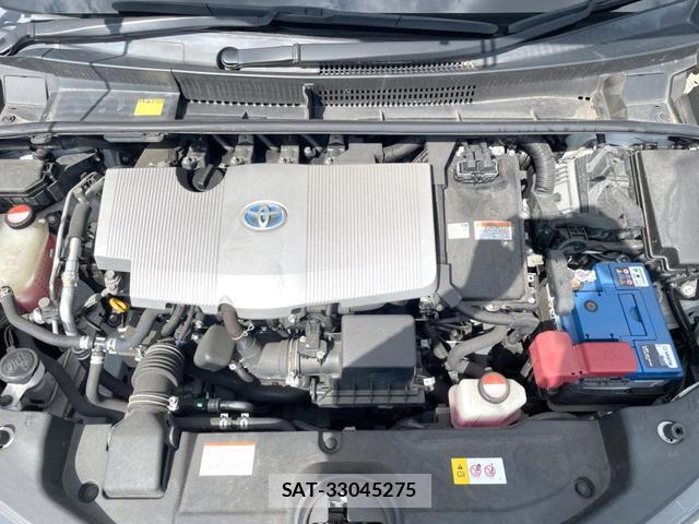 Toyota PRIUS 2016-05 8282710-18