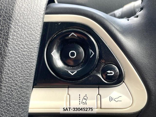 Toyota PRIUS 2016-05 8282710-4