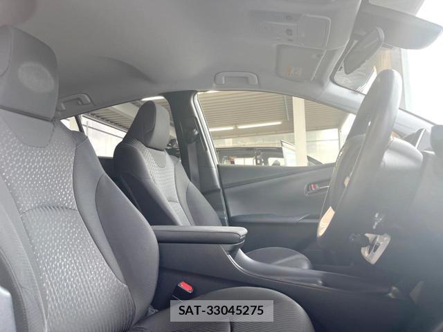 Toyota PRIUS 2016-05 8282710-7