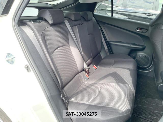 Toyota PRIUS 2016-05 8282710-8