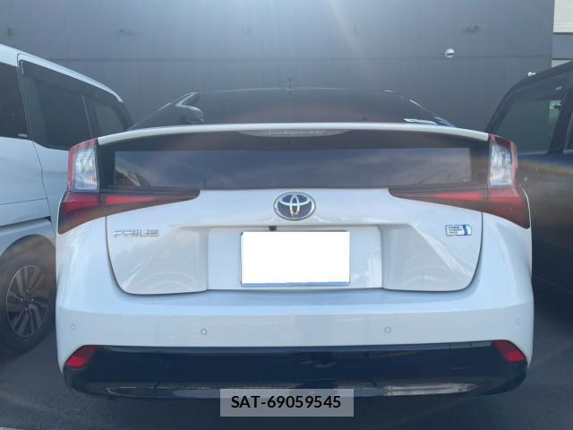 Toyota PRIUS 2019 8282763-15